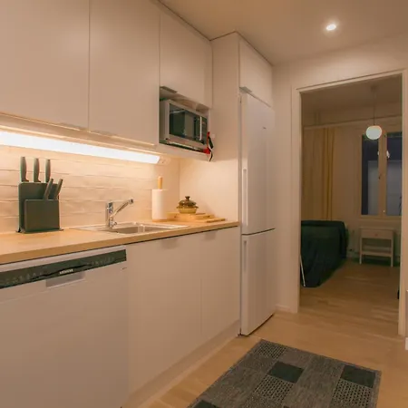 Newly Built Rovakatu 11 Center With 2 Bedrooms, Sleeps 6 * Rovaniemi