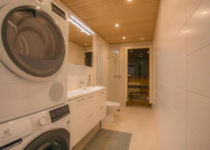 Newly Built Rovakatu 11 Center With 2 Bedrooms, Sleeps 6 *